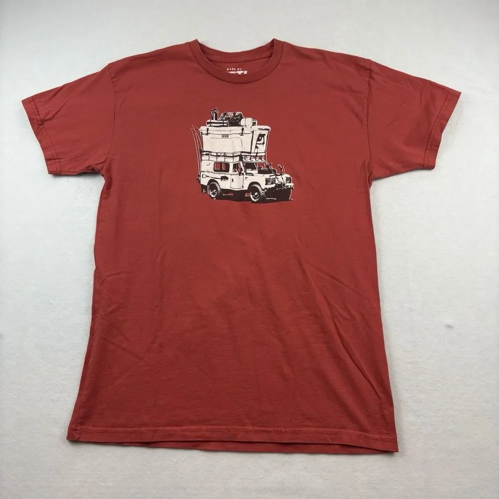 Yeti Offroad Camping Adventure Vehicle T Shirt Mens L Red NWOT Short Sleeve - Picture 3 of 7